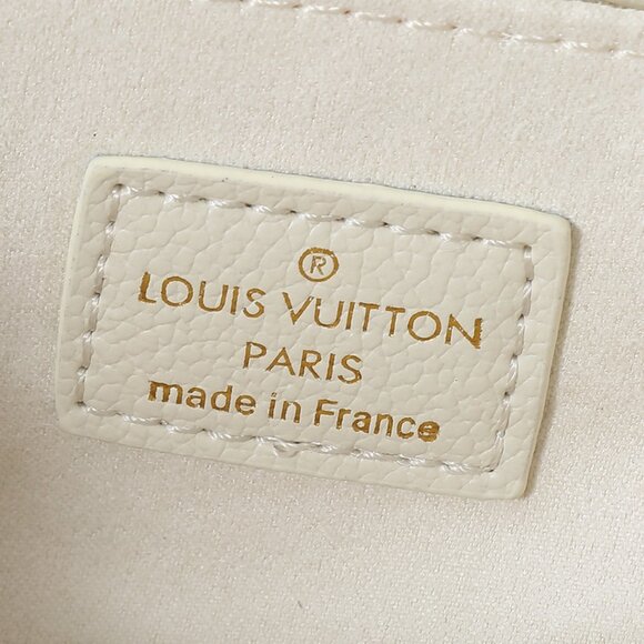 LOUIS VUITTON Pochette Metis East West shoulder crossbody handbag - Picture 8 of 9